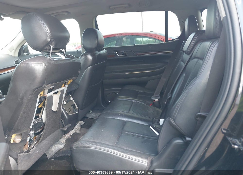 2011 LINCOLN MKT VIN: 2LMHJ5AR2BBJ52616