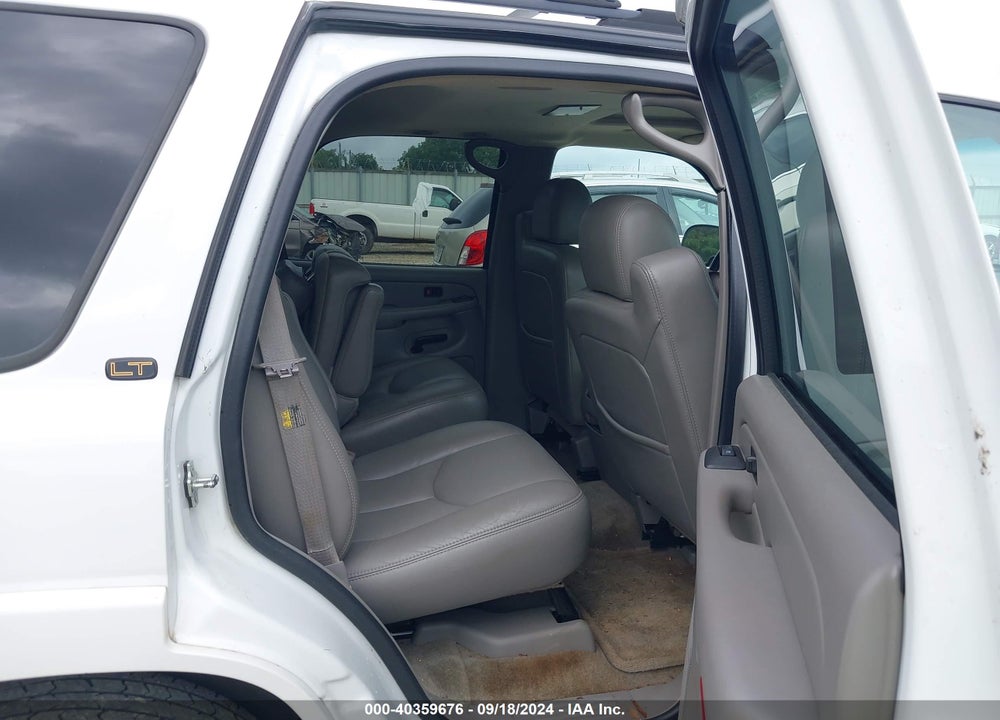 2004 CHEVROLET TAHOE LT VIN: 1GNEC13Z34J205199