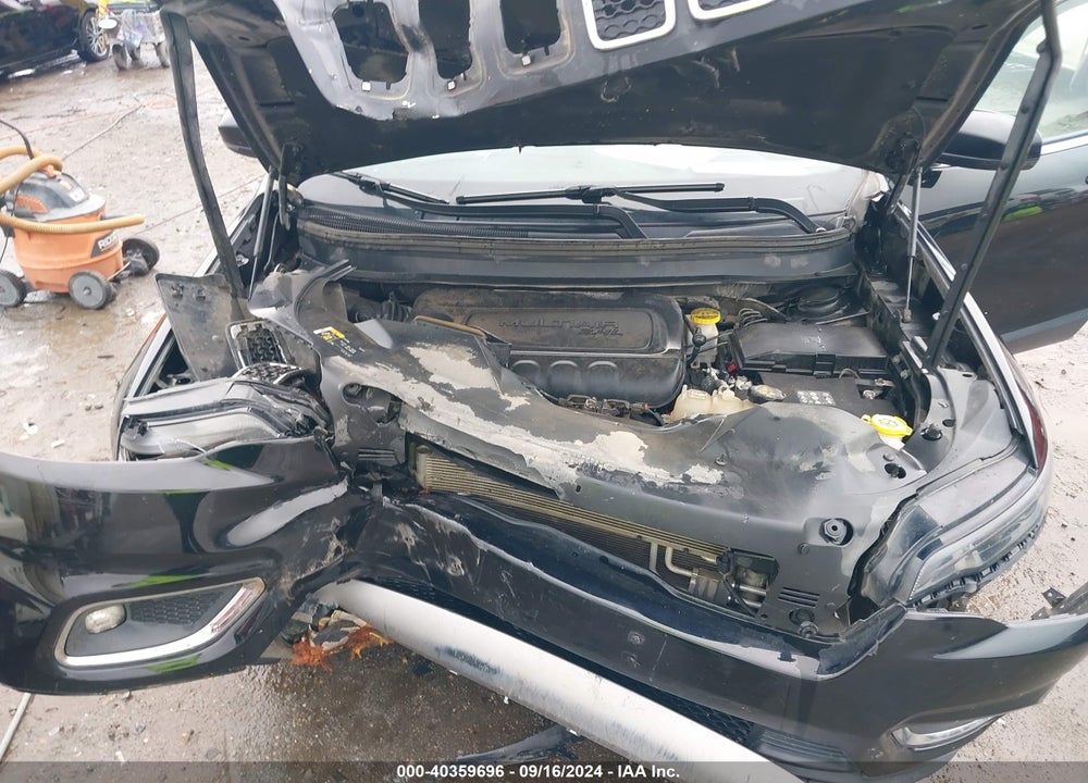 2019 JEEP CHEROKEE LIMITED FWD VIN: 1C4PJLDB7KD433822