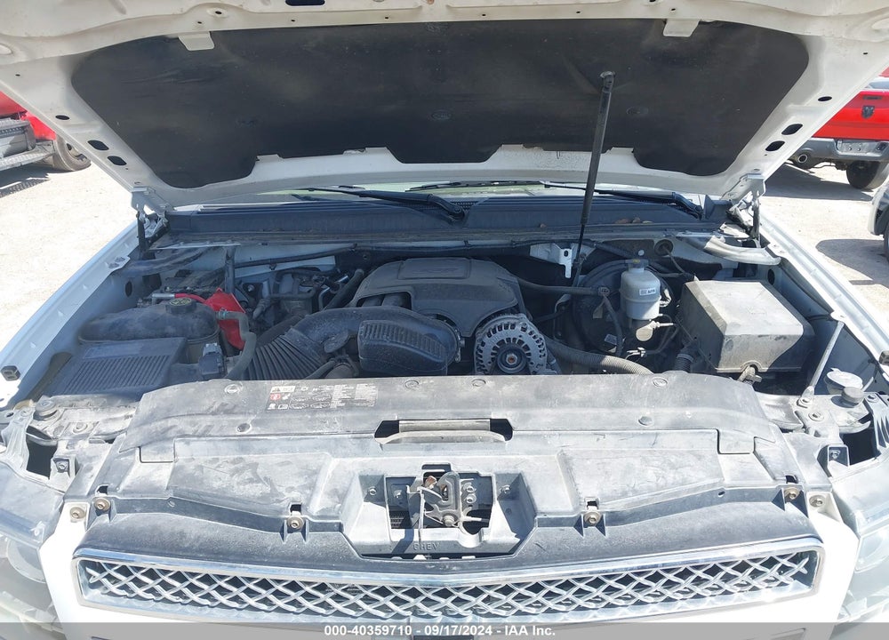 2014 CHEVROLET TAHOE LT VIN: 1GNSKBE09ER211540