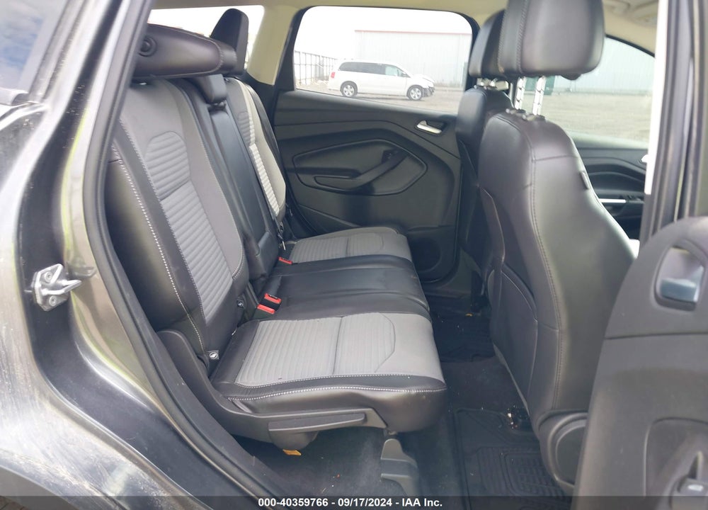 2017 FORD ESCAPE SE VIN: 1FMCU9G94HUA83166