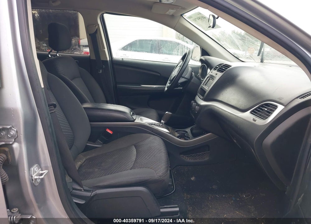 2018 DODGE JOURNEY SE VIN: 3C4PDCAB0JT274047
