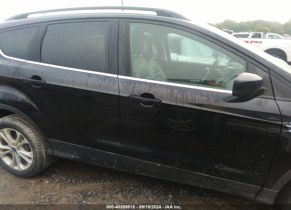 2017 FORD ESCAPE SE VIN: 1FMCU0GDXHUC76082