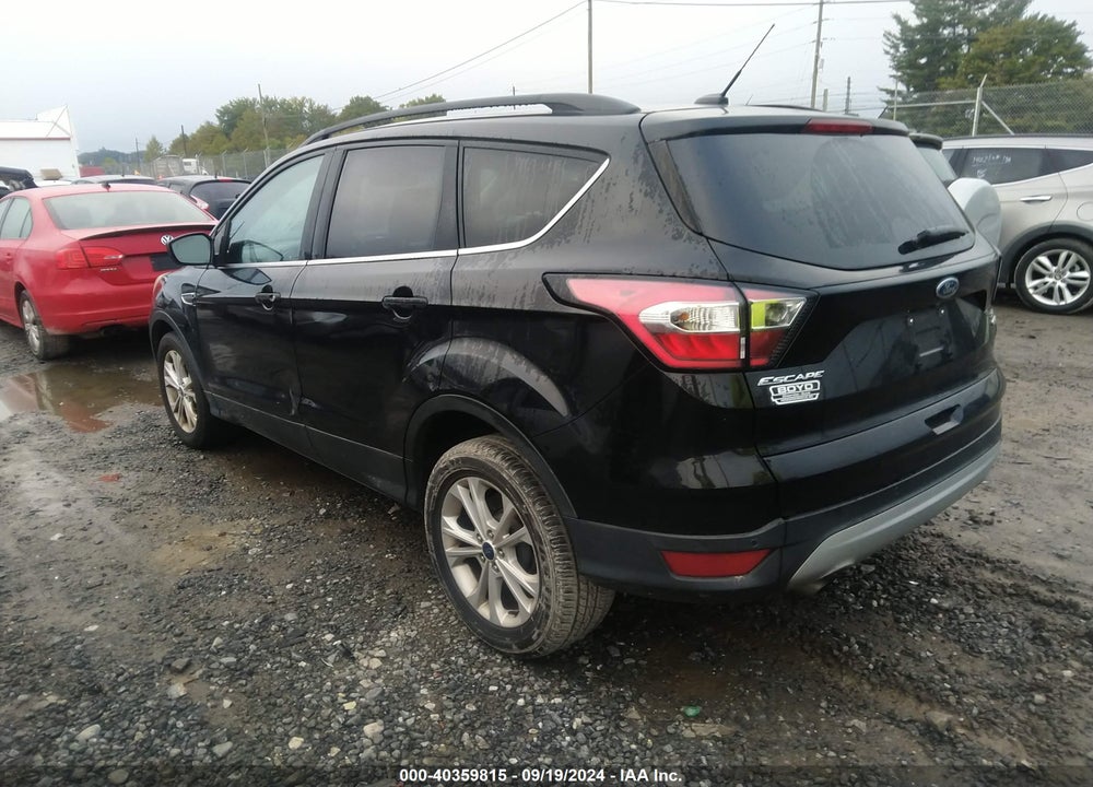2017 FORD ESCAPE SE VIN: 1FMCU0GDXHUC76082