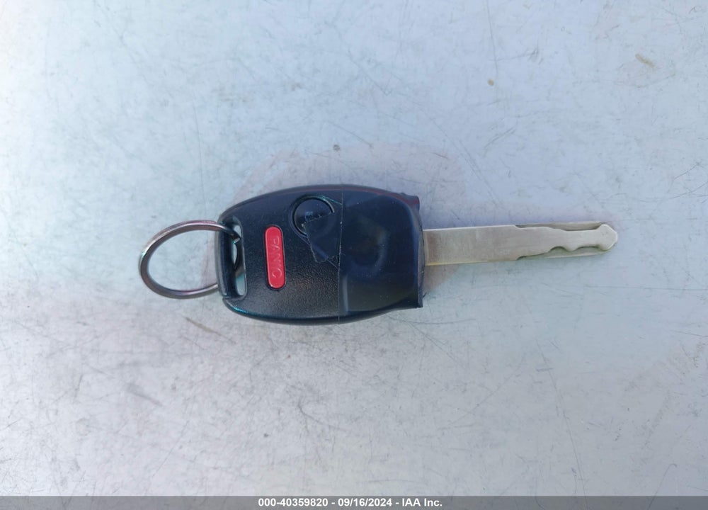 2009 HONDA CIVIC LX VIN: 1HGFA16579L026608