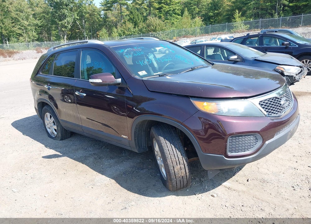 2011 KIA SORENTO LX V6 VIN: 5XYKTDA26BG122933