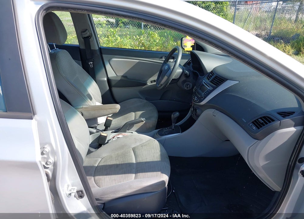 2017 HYUNDAI ACCENT SE VIN: KMHCT4AE8HU171746