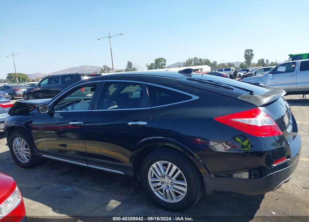 2015 HONDA CROSSTOUR EX-L VIN: 5J6TF3H55FL002308