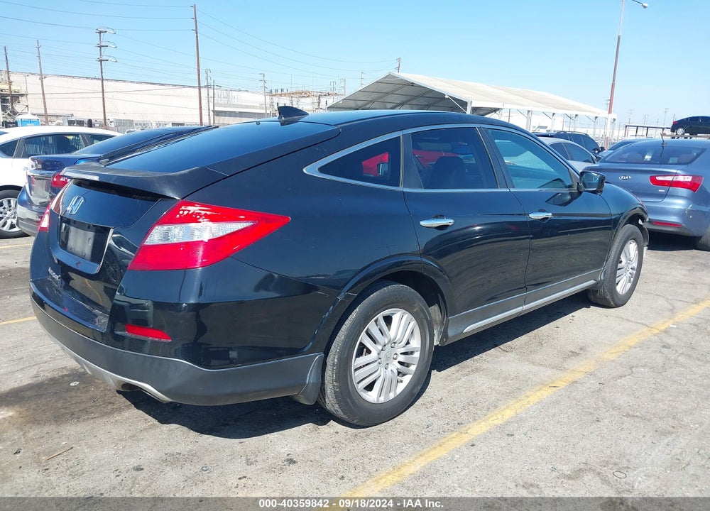 2015 HONDA CROSSTOUR EX-L VIN: 5J6TF3H55FL002308