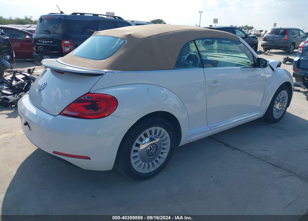 2015 VOLKSWAGEN BEETLE 1.8T VIN: 3VW517AT7FM820146