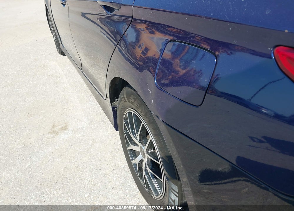 2014 HYUNDAI SONATA GLS VIN: 5NPEB4AC0EH827653