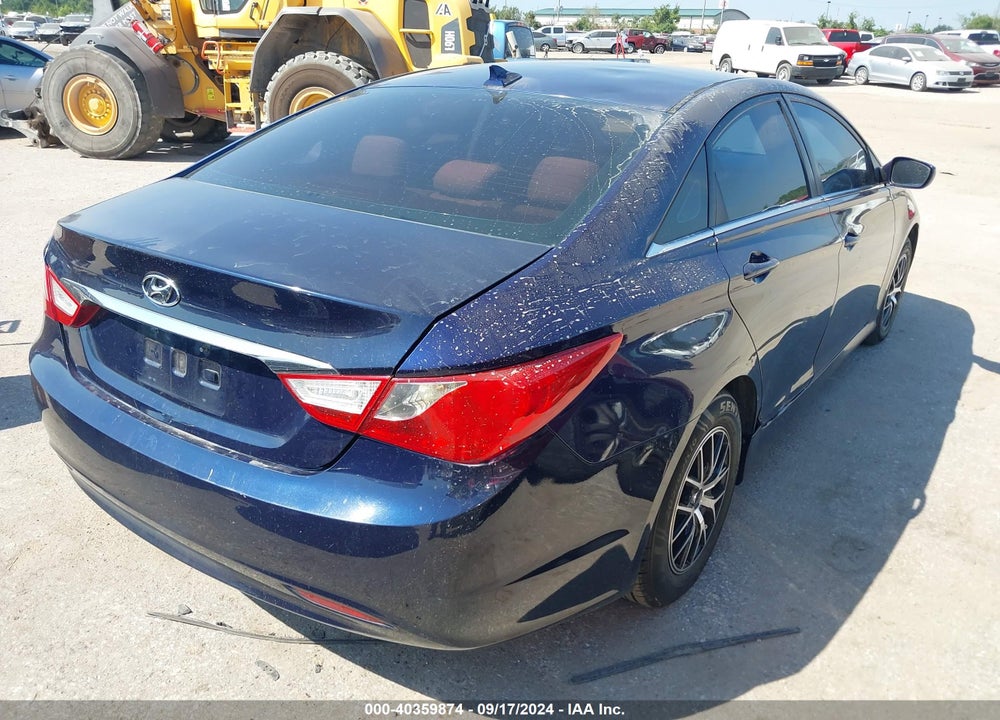 2014 HYUNDAI SONATA GLS VIN: 5NPEB4AC0EH827653