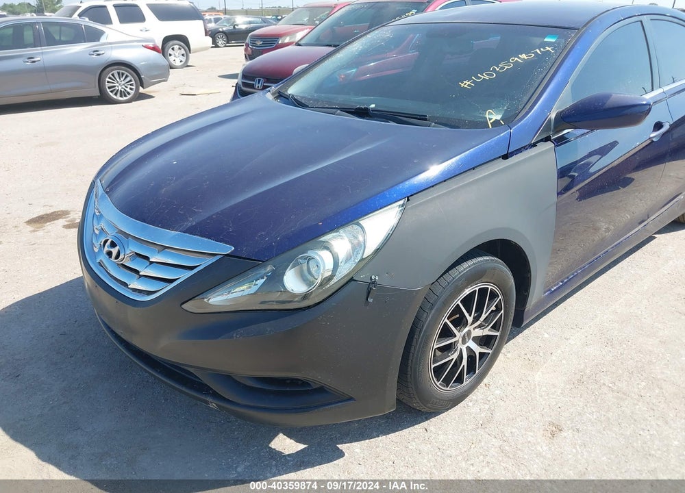 2014 HYUNDAI SONATA GLS VIN: 5NPEB4AC0EH827653