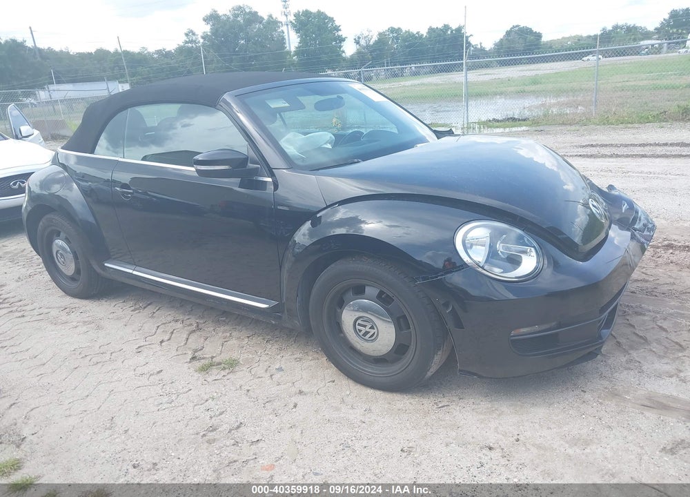 2013 VOLKSWAGEN BEETLE 2.5L VIN: 3VW5P7AT7DM833104
