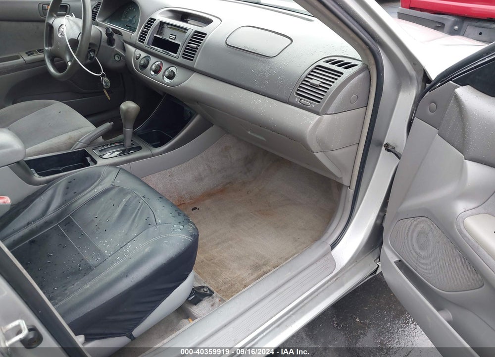 2004 TOYOTA CAMRY LE VIN: 4T1BE32K84U329789