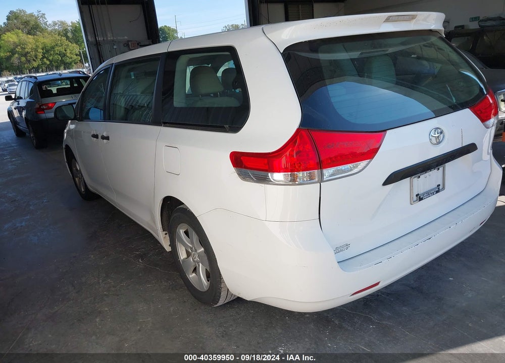 2011 TOYOTA SIENNA BASE V6 VIN: 5TDZK3DC1BS032608