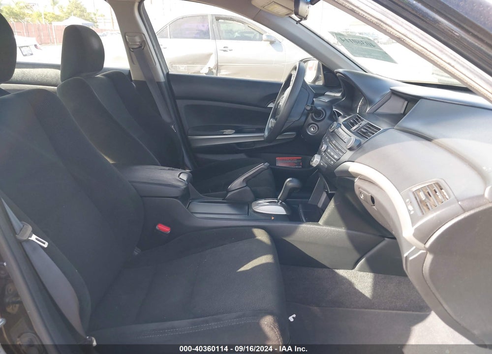 2010 HONDA ACCORD 2.4 EX VIN: 1HGCP2F76AA122013