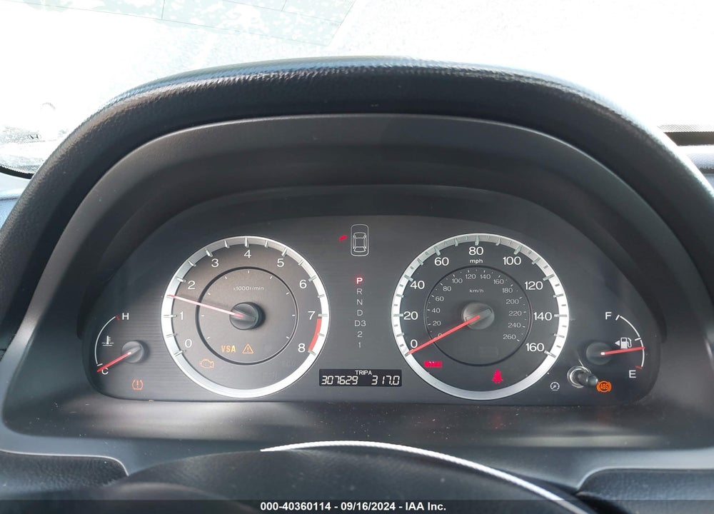 2010 HONDA ACCORD 2.4 EX VIN: 1HGCP2F76AA122013