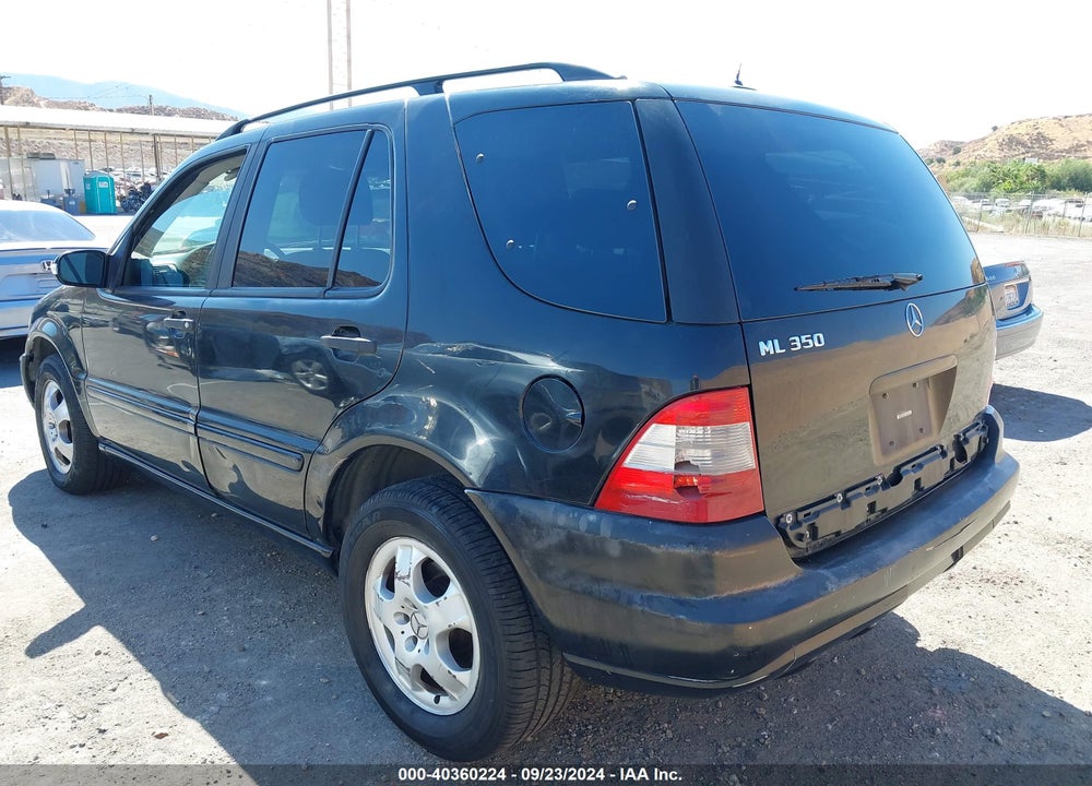 2004 MERCEDES-BENZ ML 350 4MATIC VIN: 4JGAB57E64A488329
