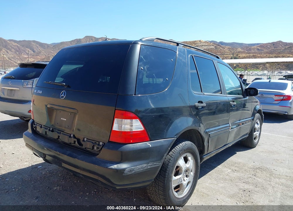 2004 MERCEDES-BENZ ML 350 4MATIC VIN: 4JGAB57E64A488329