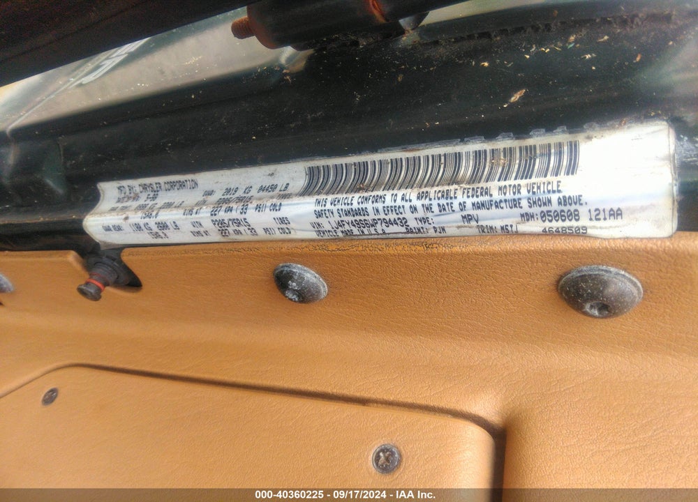 1998 JEEP WRANGLER SAHARA VIN: 1J4FY49S6WP794432