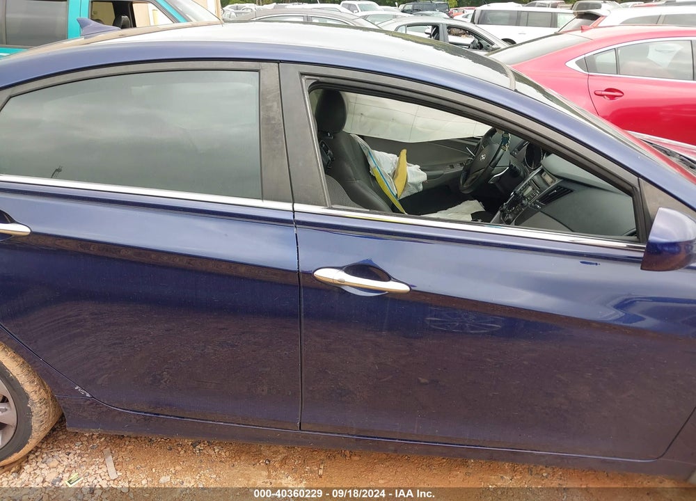 2011 HYUNDAI SONATA SE VIN: 5NPEC4AC9BH155276