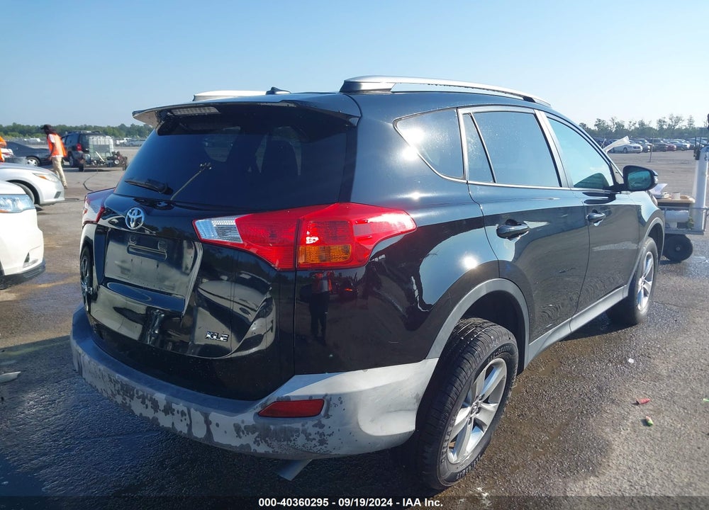 2015 TOYOTA RAV4 XLE VIN: 2T3WFREVXFW134360