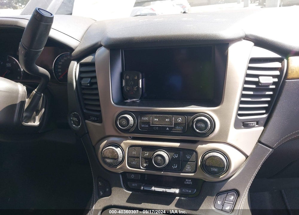 2017 GMC YUKON DENALI VIN: 1GKS2CKJ5HR197477