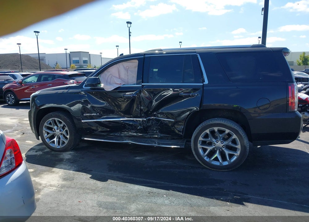 2017 GMC YUKON DENALI VIN: 1GKS2CKJ5HR197477