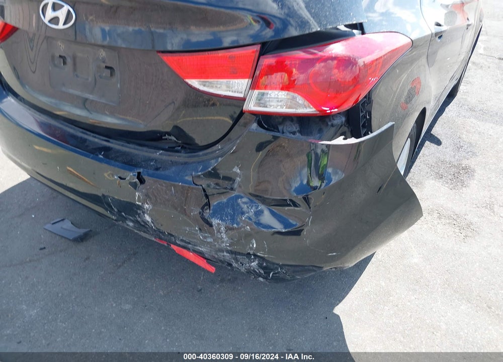 2013 HYUNDAI ELANTRA GLS VIN: KMHDH4AE5DU876777