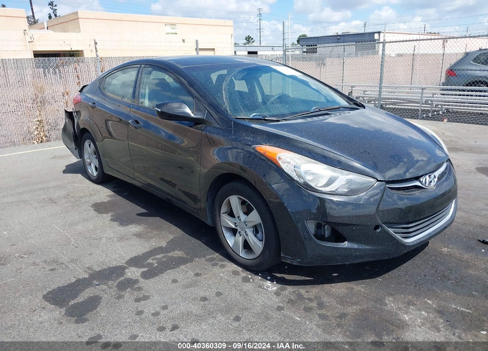 2013 HYUNDAI ELANTRA GLS VIN: KMHDH4AE5DU876777