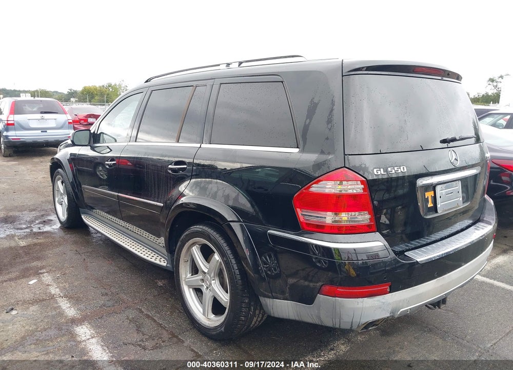 2009 MERCEDES-BENZ GL 550 4MATIC VIN: 4JGBF86E89A524945