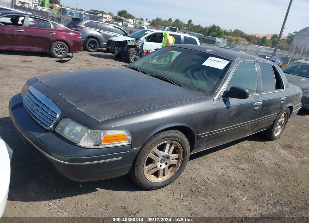 2005 FORD CROWN VICTORIA LX/LX SPORT VIN: 2FAHP74W15X103352