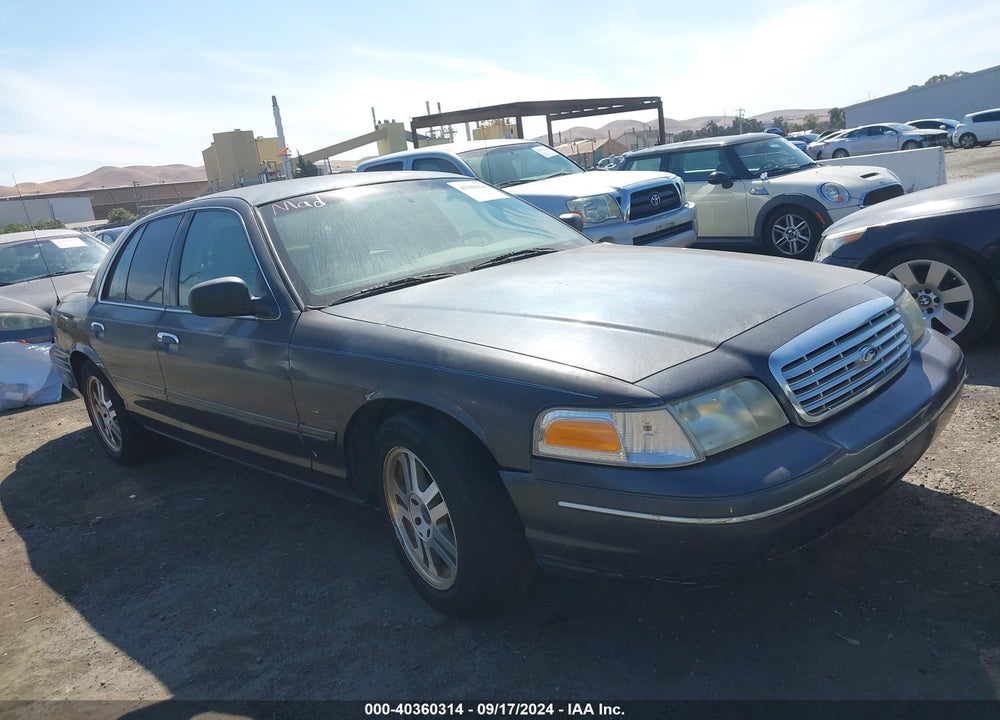 2005 FORD CROWN VICTORIA LX/LX SPORT VIN: 2FAHP74W15X103352