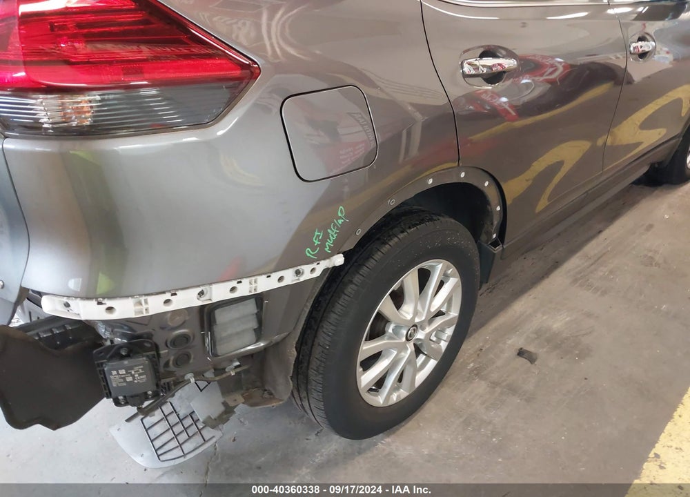 2017 NISSAN ROGUE VIN: 5N1AT2MV8HC792286