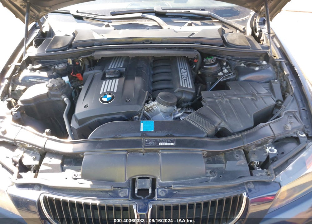 2007 BMW 328I VIN: WBAVA37507NL16529