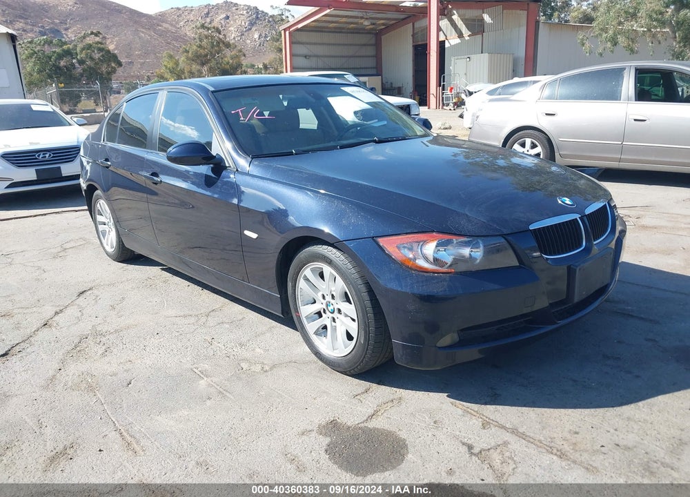 2007 BMW 328I VIN: WBAVA37507NL16529