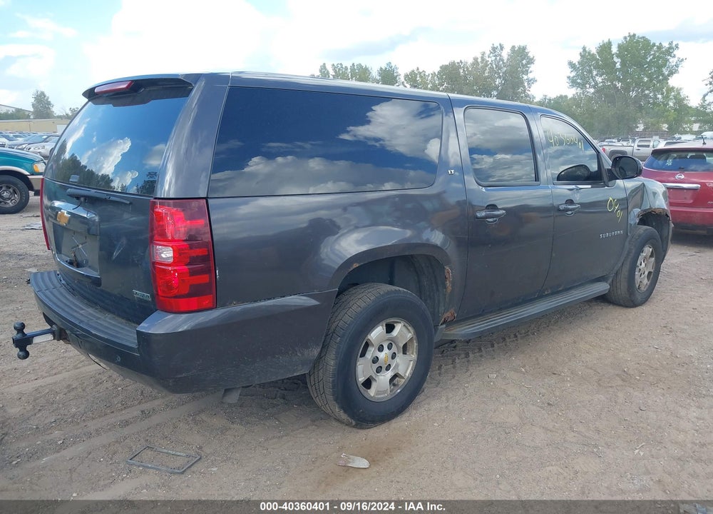 2010 CHEVROLET SUBURBAN 1500 VIN: 1GNUKJE35AR132874