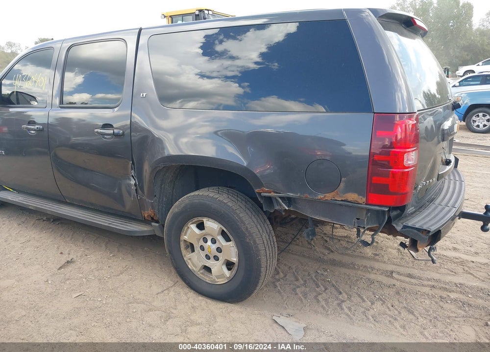 2010 CHEVROLET SUBURBAN 1500 VIN: 1GNUKJE35AR132874