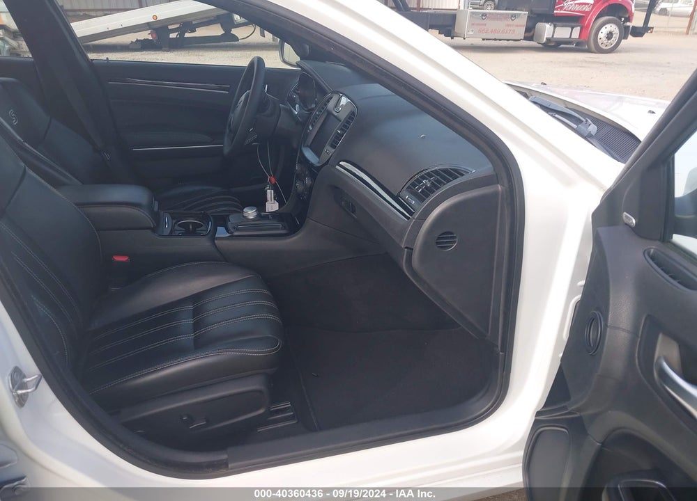 2022 CHRYSLER 300 S VIN: 2C3CCABG5NH228894