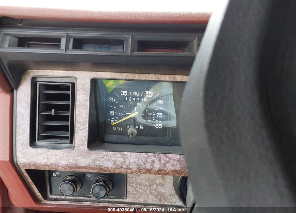 1985 FORD BRONCO U100 VIN: 1FMEU15H7FLA25950