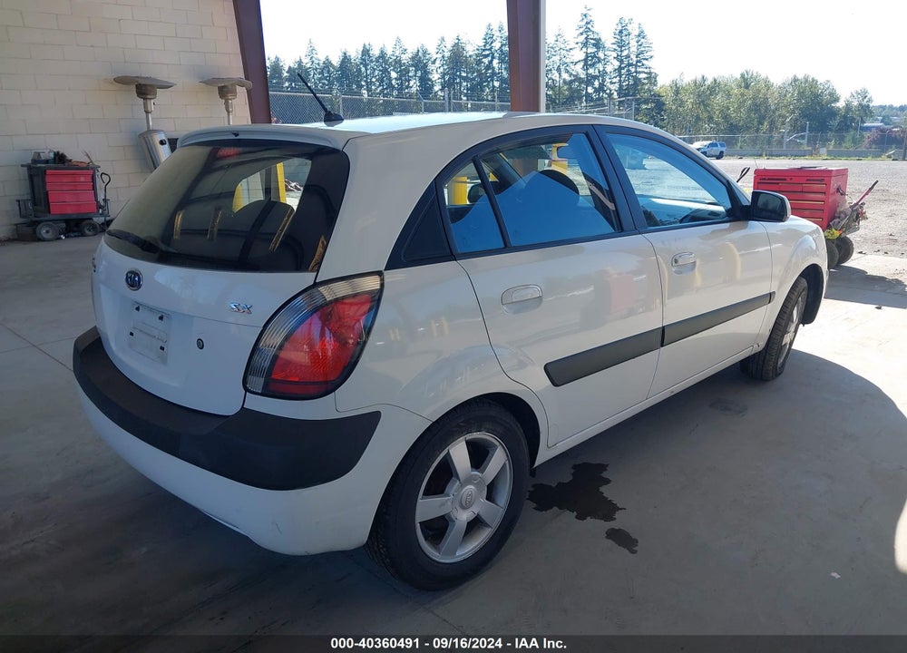 2006 KIA RIO5 VIN: KNADE163866183094