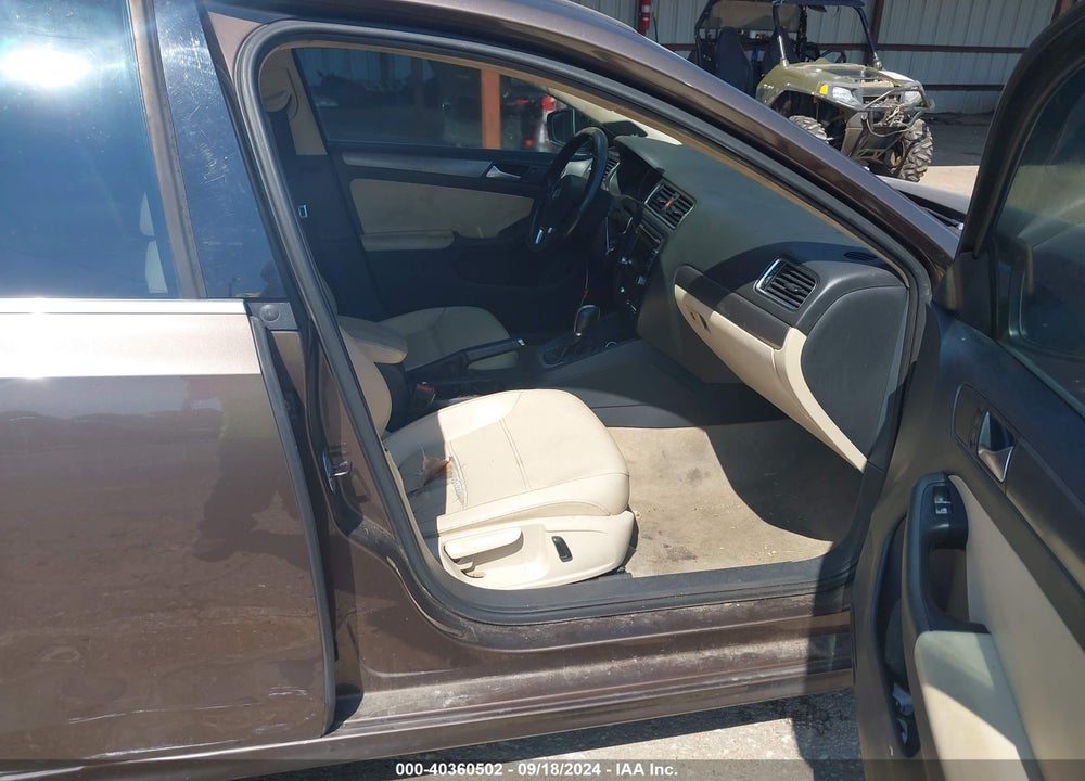 2014 VOLKSWAGEN JETTA 2.0L TDI VIN: 3VWLL7AJ4EM432435