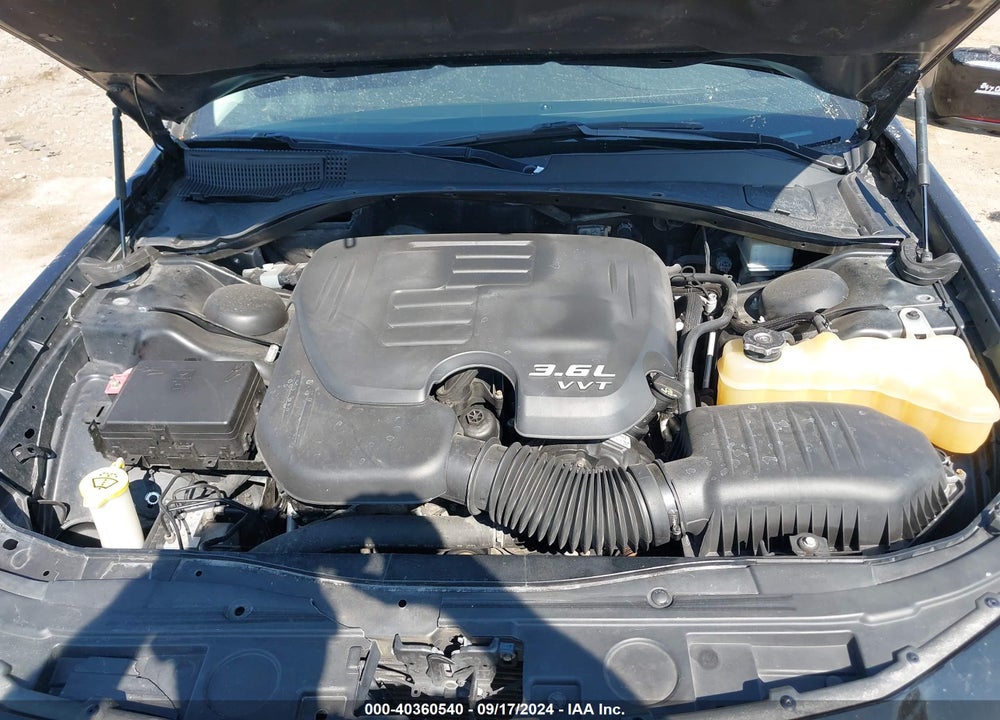 2018 CHRYSLER 300 TOURING VIN: 2C3CCAAG8JH320237