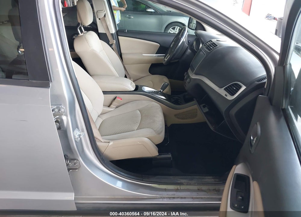 2016 DODGE JOURNEY SE VIN: 3C4PDCABXGT171128