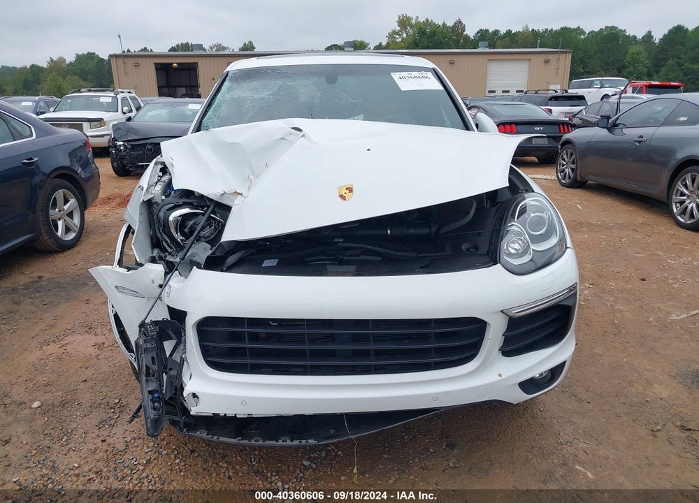 2017 PORSCHE CAYENNE PLATINUM EDITION VIN: WP1AA2A21HKA83255