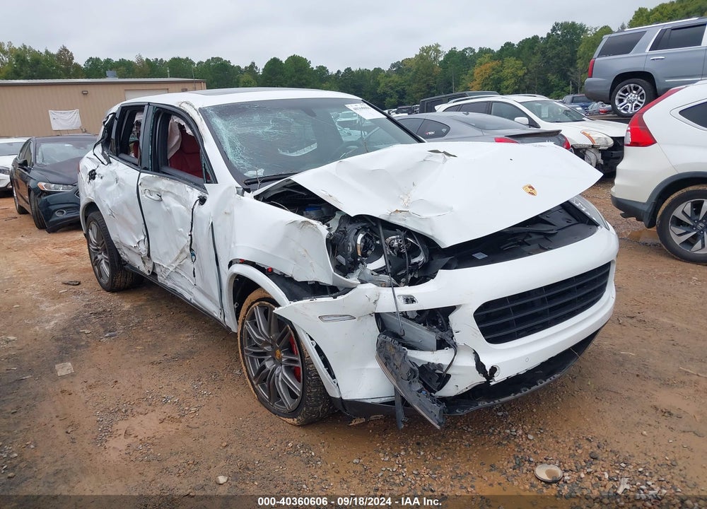 2017 PORSCHE CAYENNE PLATINUM EDITION VIN: WP1AA2A21HKA83255
