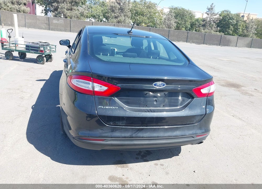 2015 FORD FUSION SE VIN: 3FA6P0H7XFR194638