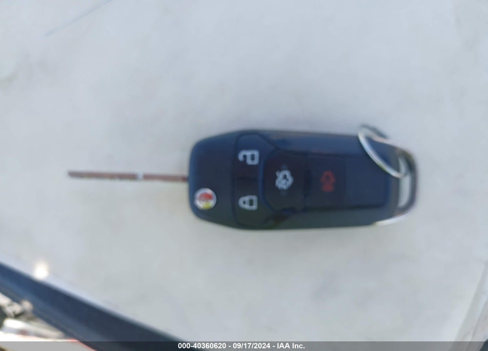 2015 FORD FUSION SE VIN: 3FA6P0H7XFR194638