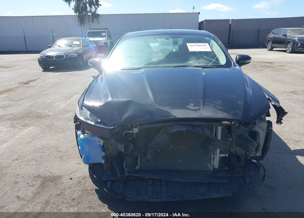2015 FORD FUSION SE VIN: 3FA6P0H7XFR194638
